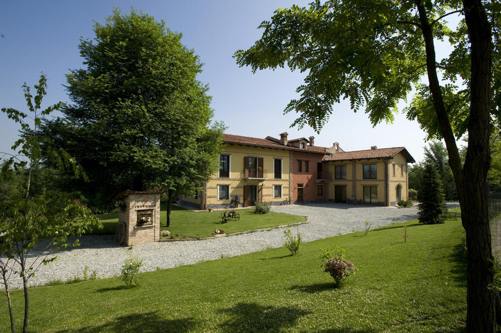 Agriturismo Cascina Monchiero Bra Exteriér fotografie