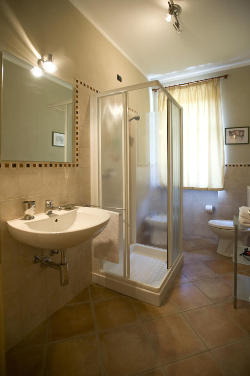 Agriturismo Cascina Monchiero Bra Pokoj fotografie